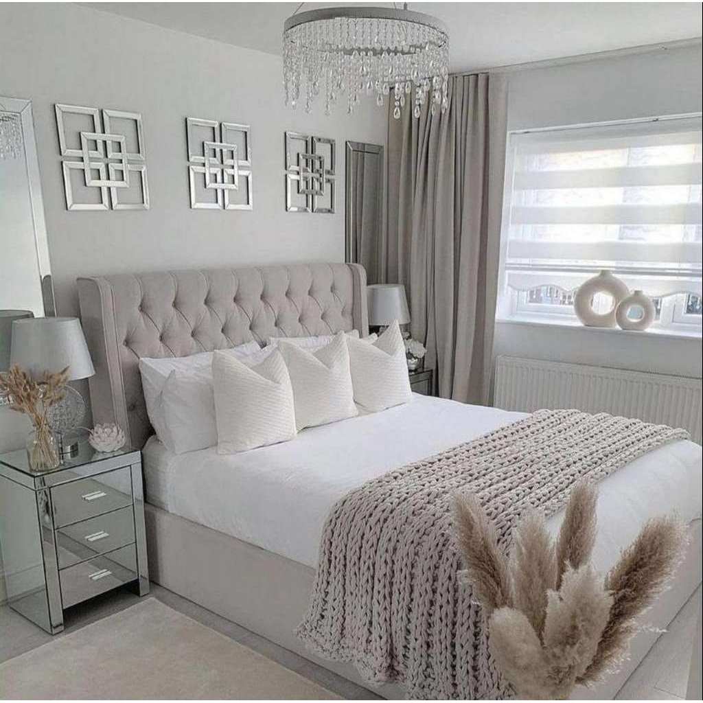 Natural Wood and Velvet Fabric King Bed 160x200x120 cm - Light Beige